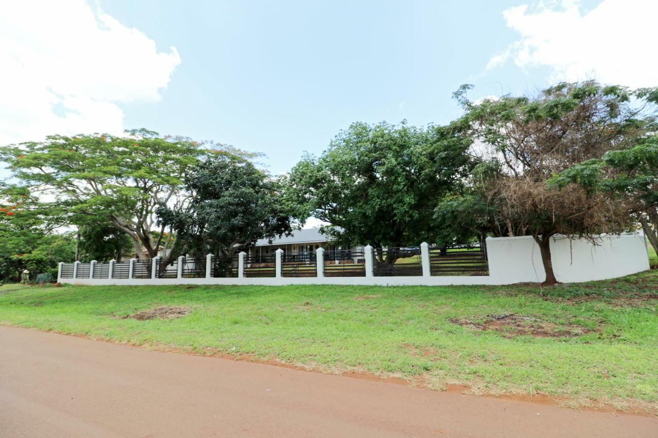 Msitu Kwetu Lodge & Safaris Hluhluwe Exterior foto